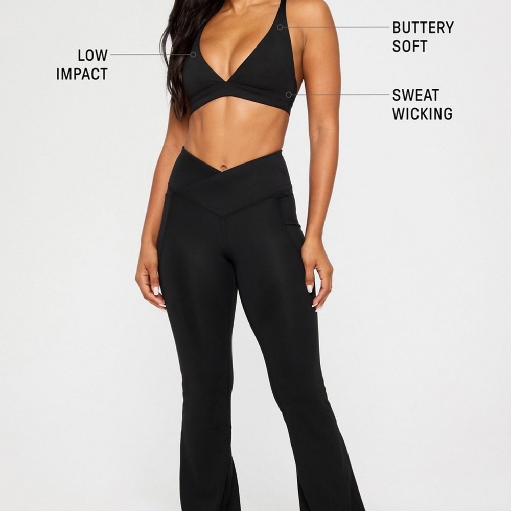 Fabletics Black Bra - image 3